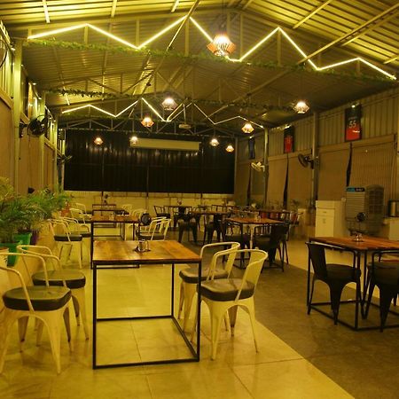 Nirmal  Hotel Maruthi Inn מראה חיצוני תמונה