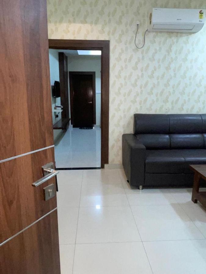 Nirmal  Hotel Maruthi Inn מראה חיצוני תמונה